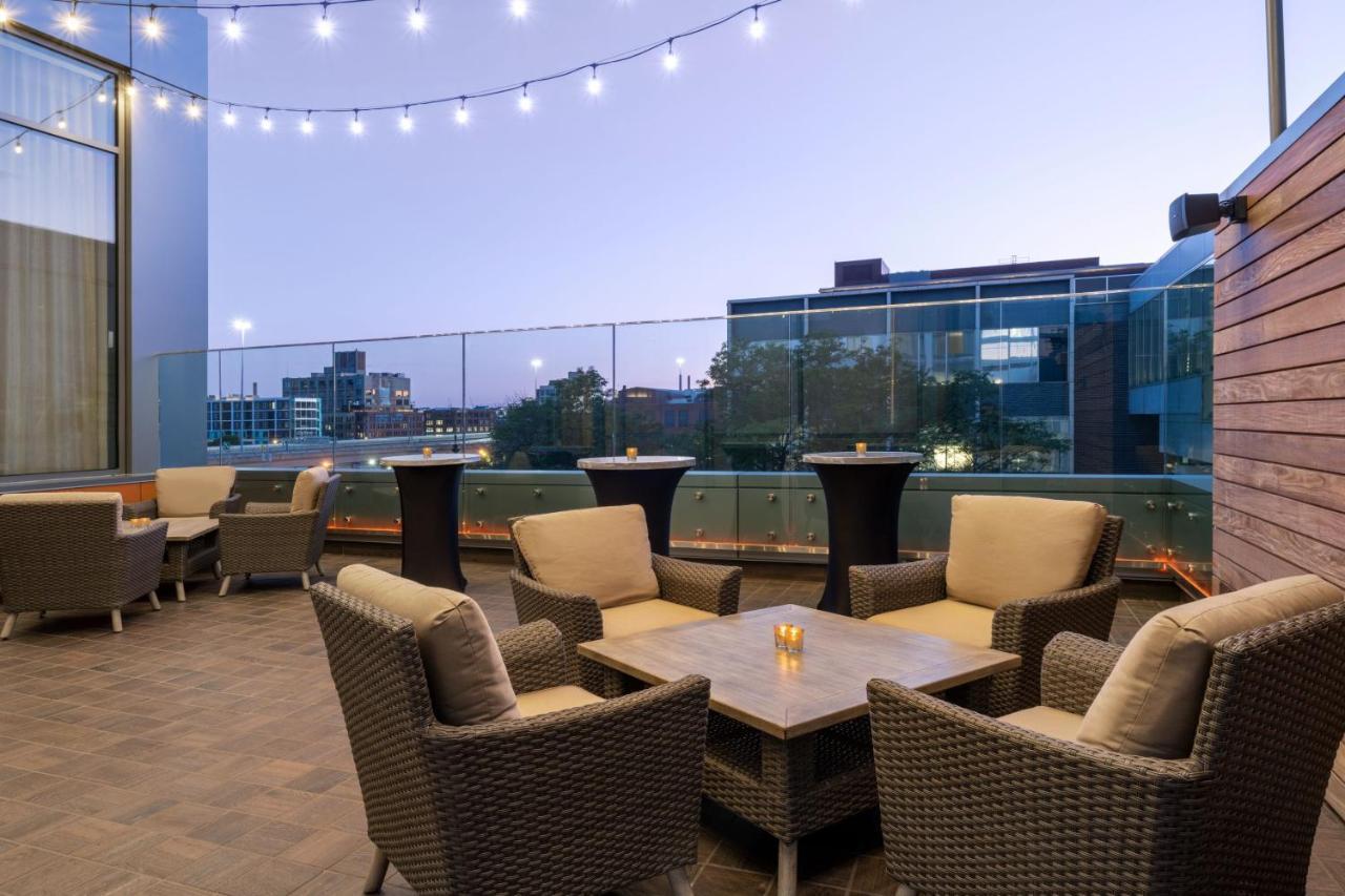 The Westin Milwaukee Otel Dış mekan fotoğraf