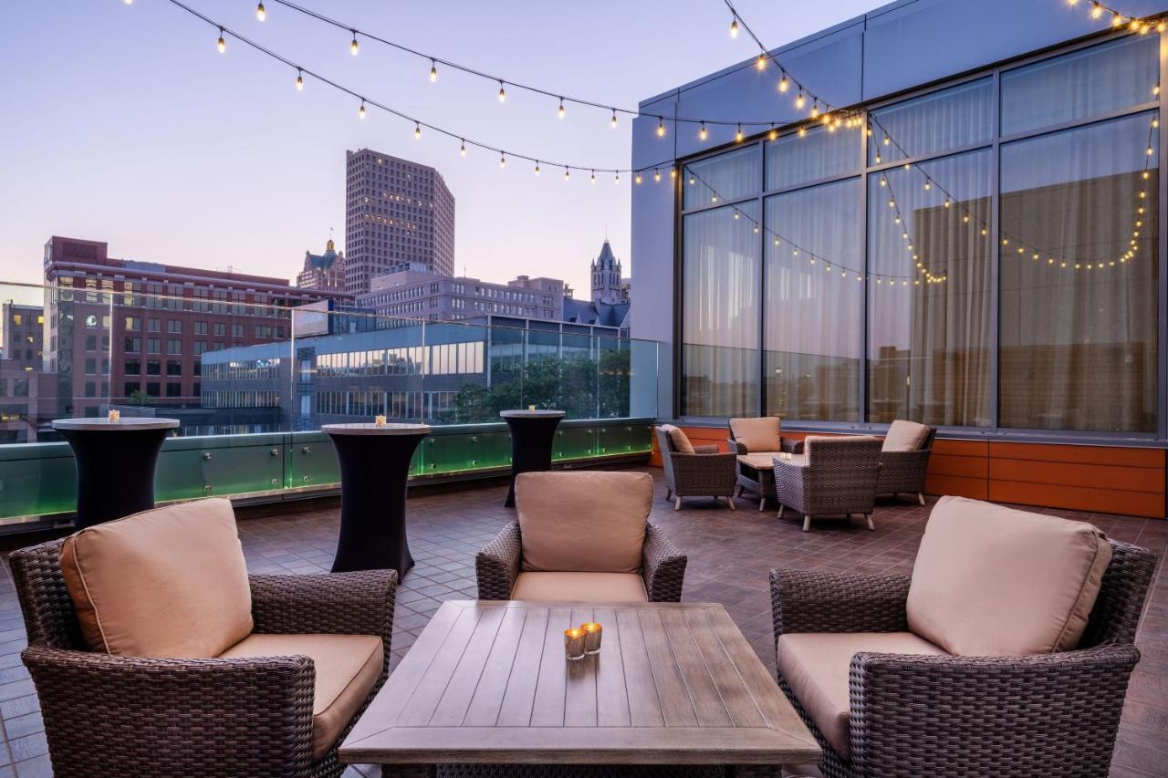 The Westin Milwaukee Otel Dış mekan fotoğraf